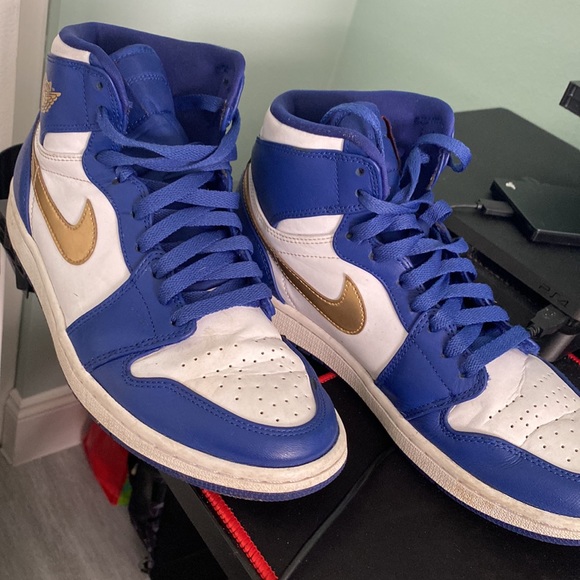 Air Jordan 1 Retro High 'Gold Medal' Mens Sneakers - Size 8.5 💙💛🤍 - Picture 2 of 5